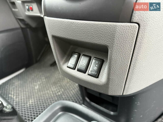 Белый Ниссан e-NV200, объемом двигателя 0 л и пробегом 50 тыс. км за 17899 $, фото 22 на Automoto.ua