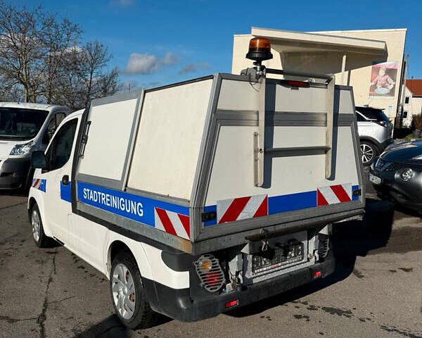 Білий Ніссан e-NV200, об'ємом двигуна 0 л та пробігом 69 тис. км за 14900 $, фото 1 на Automoto.ua