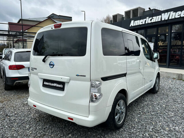 Белый Ниссан e-NV200, объемом двигателя 0 л и пробегом 142 тыс. км за 13900 $, фото 5 на Automoto.ua