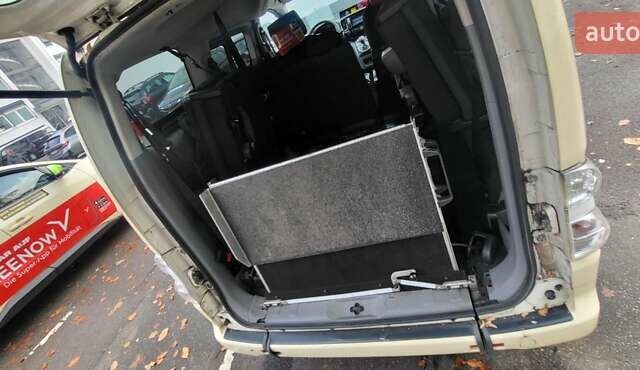 Бежевий Ніссан e-NV200, об'ємом двигуна 0 л та пробігом 140 тис. км за 16900 $, фото 8 на Automoto.ua