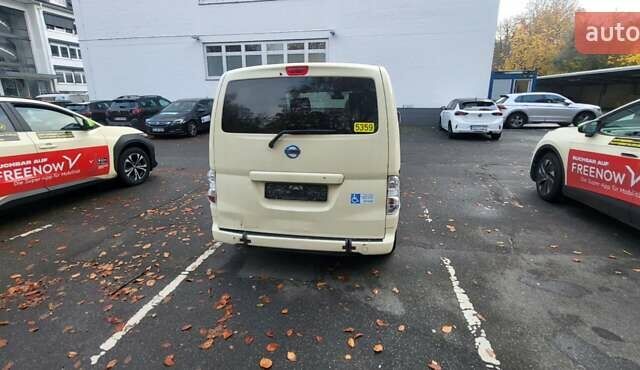 Бежевий Ніссан e-NV200, об'ємом двигуна 0 л та пробігом 140 тис. км за 16900 $, фото 13 на Automoto.ua