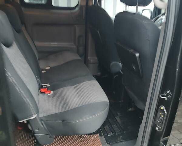 Черный Ниссан e-NV200, объемом двигателя 0 л и пробегом 63 тыс. км за 10200 $, фото 11 на Automoto.ua