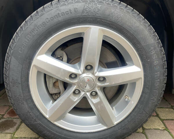 Черный Ниссан e-NV200, объемом двигателя 0 л и пробегом 48 тыс. км за 10850 $, фото 11 на Automoto.ua