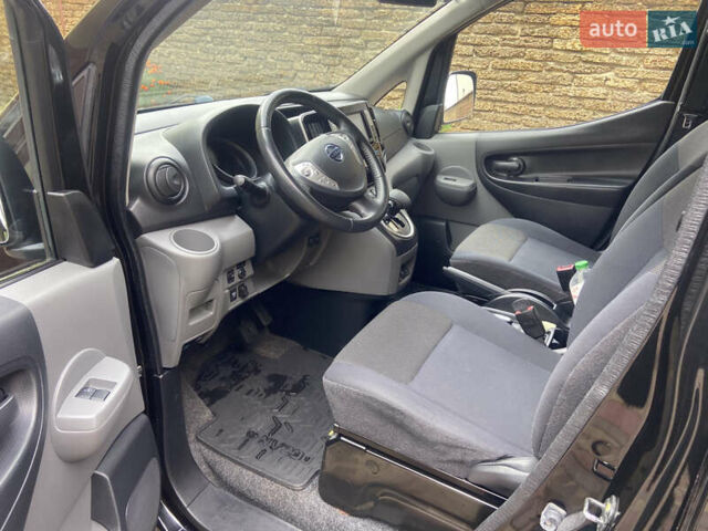 Черный Ниссан e-NV200, объемом двигателя 0 л и пробегом 48 тыс. км за 10850 $, фото 13 на Automoto.ua