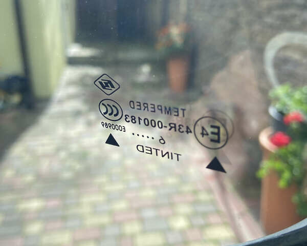 Черный Ниссан e-NV200, объемом двигателя 0 л и пробегом 48 тыс. км за 10850 $, фото 29 на Automoto.ua