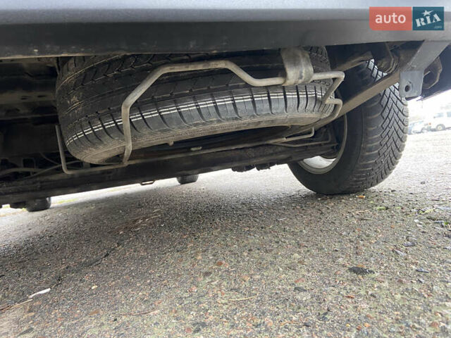 Черный Ниссан e-NV200, объемом двигателя 0 л и пробегом 48 тыс. км за 10500 $, фото 31 на Automoto.ua