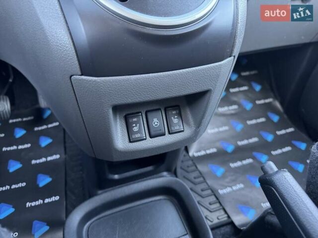Черный Ниссан e-NV200, объемом двигателя 0 л и пробегом 32 тыс. км за 16900 $, фото 22 на Automoto.ua