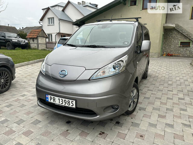 Коричневий Ніссан e-NV200, об'ємом двигуна 0 л та пробігом 120 тис. км за 10900 $, фото 3 на Automoto.ua