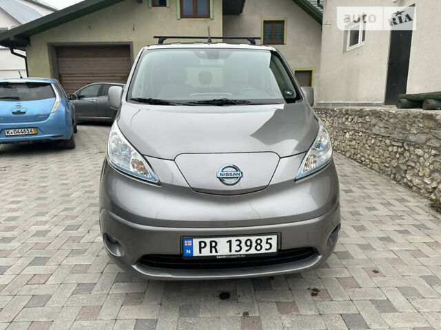 Коричневий Ніссан e-NV200, об'ємом двигуна 0 л та пробігом 120 тис. км за 10900 $, фото 4 на Automoto.ua