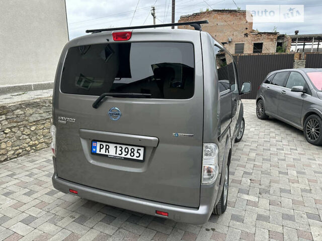 Коричневий Ніссан e-NV200, об'ємом двигуна 0 л та пробігом 120 тис. км за 10900 $, фото 10 на Automoto.ua