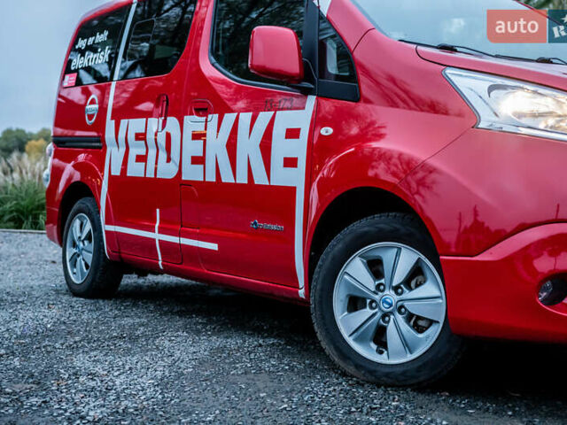 Червоний Ніссан e-NV200, об'ємом двигуна 0 л та пробігом 29 тис. км за 17400 $, фото 3 на Automoto.ua
