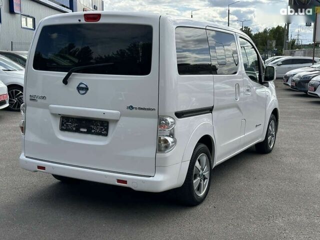 Ниссан e-NV200, объемом двигателя 4.25 л и пробегом 61 тыс. км за 18000 $, фото 8 на Automoto.ua