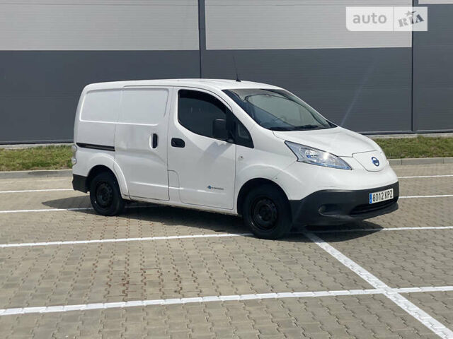 Ніссан e-NV200, об'ємом двигуна 0 л та пробігом 105 тис. км за 13900 $, фото 3 на Automoto.ua