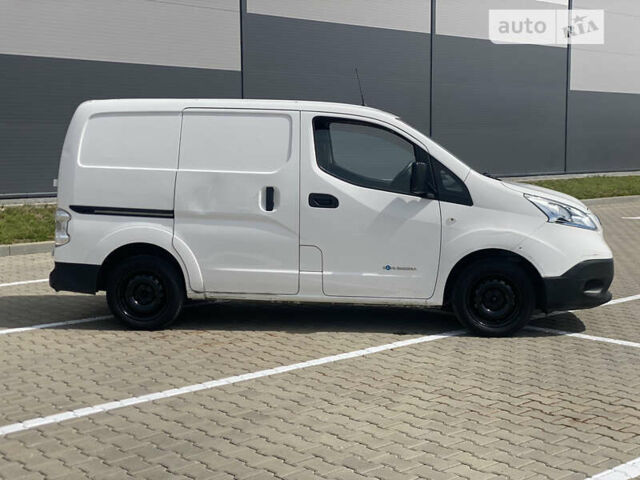 Ніссан e-NV200, об'ємом двигуна 0 л та пробігом 105 тис. км за 13900 $, фото 4 на Automoto.ua