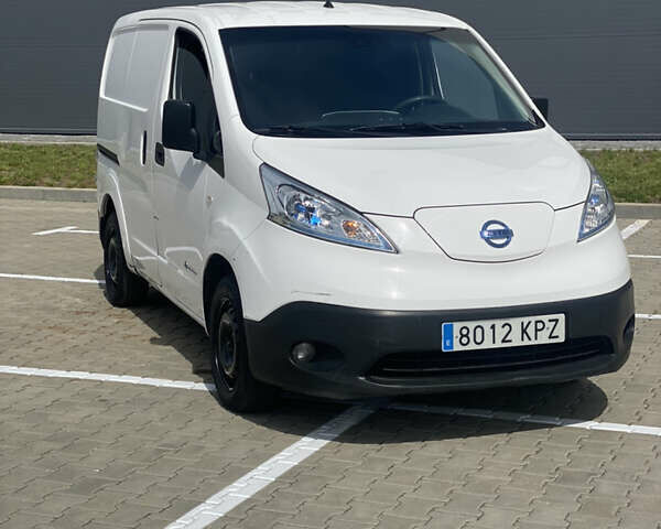 Ніссан e-NV200, об'ємом двигуна 0 л та пробігом 105 тис. км за 13900 $, фото 1 на Automoto.ua