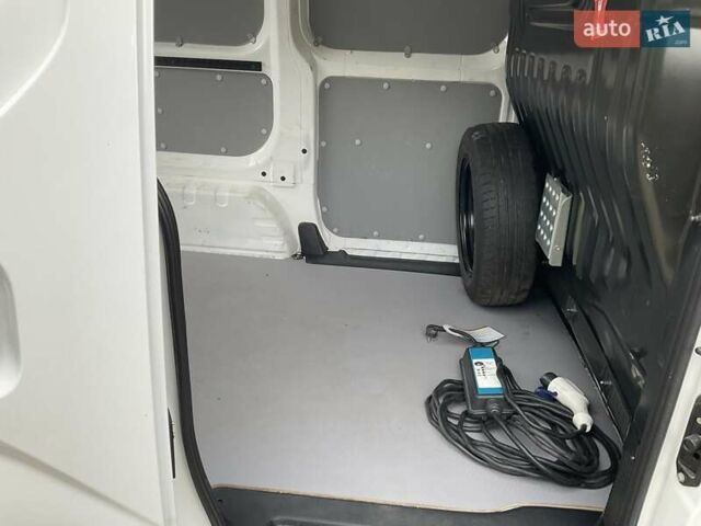 Ніссан e-NV200, об'ємом двигуна 0 л та пробігом 57 тис. км за 15499 $, фото 29 на Automoto.ua