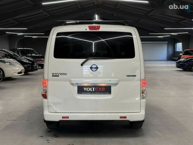 Ниссан e-NV200, объемом двигателя 0 л и пробегом 118 тыс. км за 9000 $, фото 20 на Automoto.ua