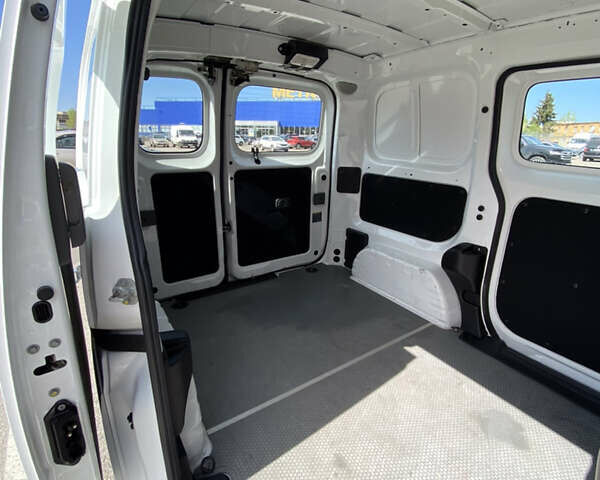 Ніссан e-NV200, об'ємом двигуна 0 л та пробігом 45 тис. км за 10990 $, фото 26 на Automoto.ua