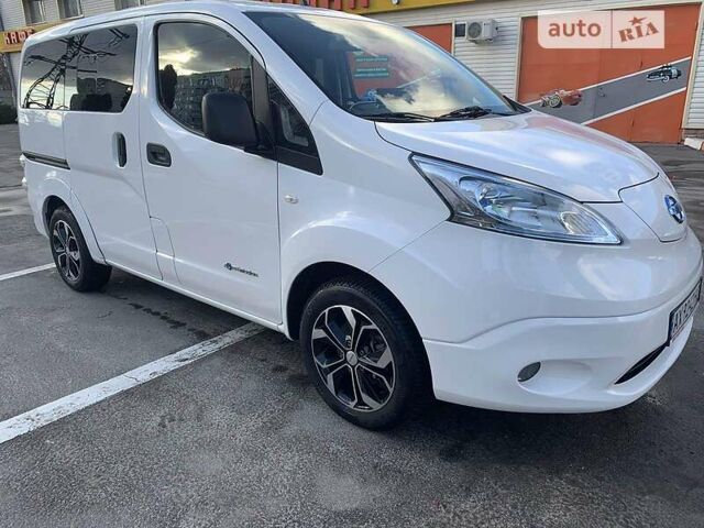 Ніссан e-NV200, об'ємом двигуна 0 л та пробігом 80 тис. км за 15300 $, фото 1 на Automoto.ua