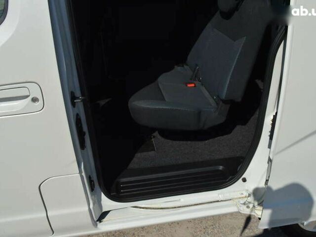 Ниссан e-NV200, объемом двигателя 0 л и пробегом 33 тыс. км за 11600 $, фото 11 на Automoto.ua