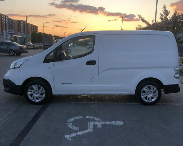 Ниссан e-NV200, объемом двигателя 0 л и пробегом 62 тыс. км за 14900 $, фото 75 на Automoto.ua