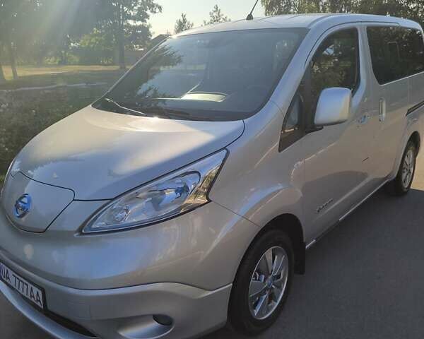 Ниссан e-NV200, объемом двигателя 0 л и пробегом 119 тыс. км за 13999 $, фото 13 на Automoto.ua