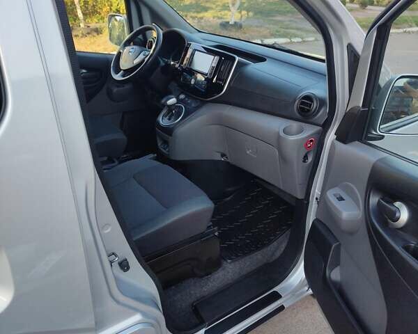 Ниссан e-NV200, объемом двигателя 0 л и пробегом 119 тыс. км за 11950 $, фото 33 на Automoto.ua