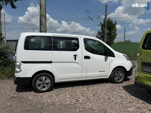 Ніссан e-NV200, об'ємом двигуна 0 л та пробігом 110 тис. км за 14900 $, фото 2 на Automoto.ua