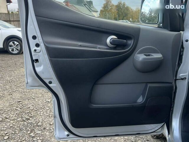 Ніссан e-NV200, об'ємом двигуна 0 л та пробігом 108 тис. км за 13999 $, фото 22 на Automoto.ua