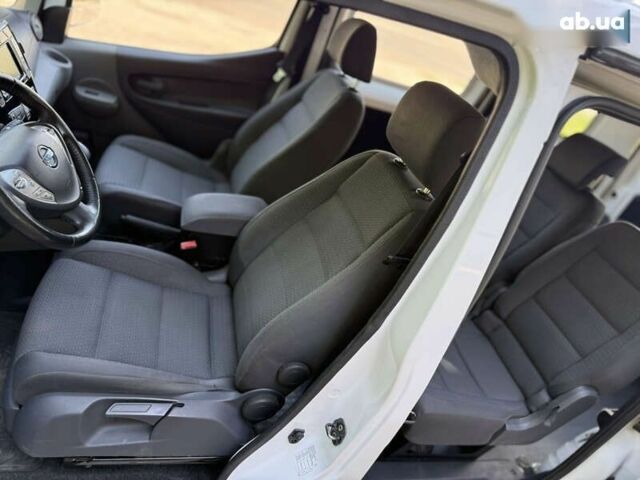 Ніссан e-NV200, об'ємом двигуна 0 л та пробігом 110 тис. км за 14900 $, фото 5 на Automoto.ua