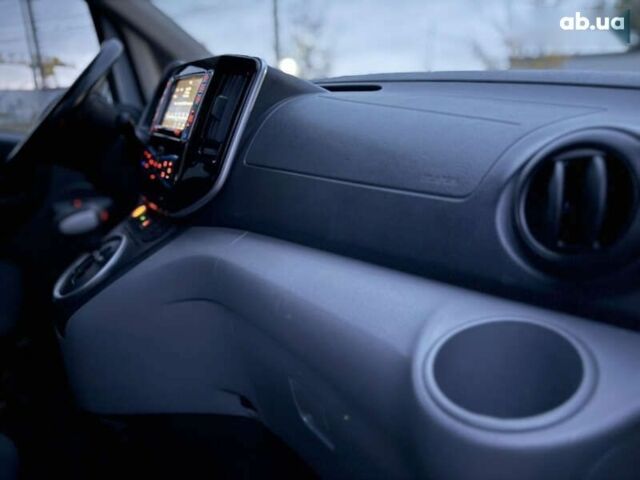 Ніссан e-NV200, об'ємом двигуна 0 л та пробігом 128 тис. км за 16777 $, фото 24 на Automoto.ua