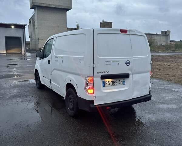 Ниссан e-NV200, объемом двигателя 0 л и пробегом 89 тыс. км за 8850 $, фото 5 на Automoto.ua