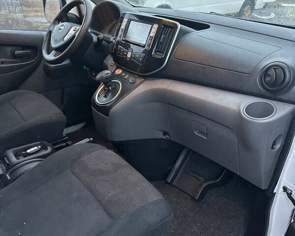 Ниссан e-NV200, объемом двигателя 0 л и пробегом 89 тыс. км за 8850 $, фото 6 на Automoto.ua
