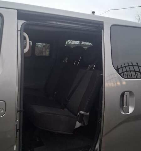 Серый Ниссан e-NV200, объемом двигателя 0 л и пробегом 93 тыс. км за 9300 $, фото 9 на Automoto.ua