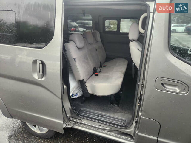 Сірий Ніссан e-NV200, об'ємом двигуна 0 л та пробігом 69 тис. км за 6700 $, фото 7 на Automoto.ua