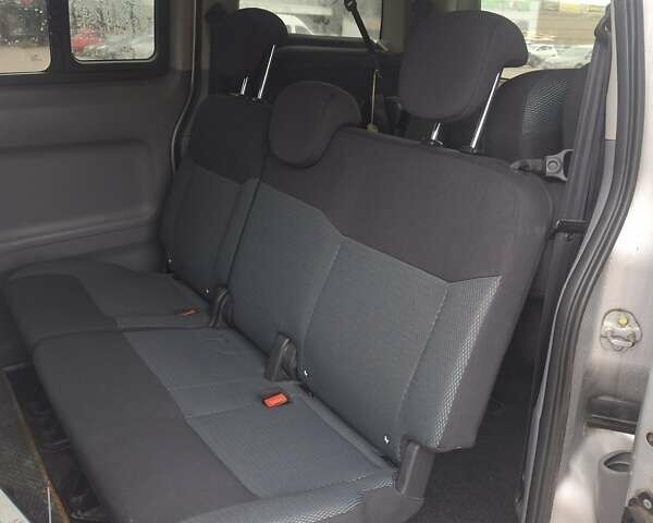 Серый Ниссан e-NV200, объемом двигателя 0 л и пробегом 126 тыс. км за 9950 $, фото 9 на Automoto.ua