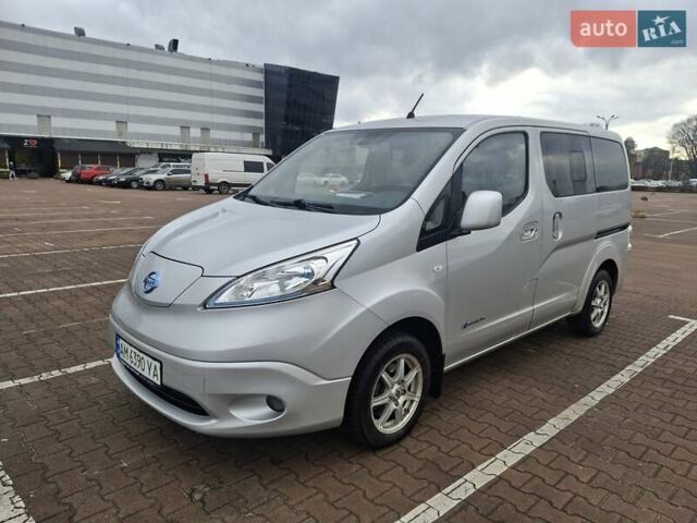 Серый Ниссан e-NV200, объемом двигателя 0 л и пробегом 126 тыс. км за 9950 $, фото 1 на Automoto.ua