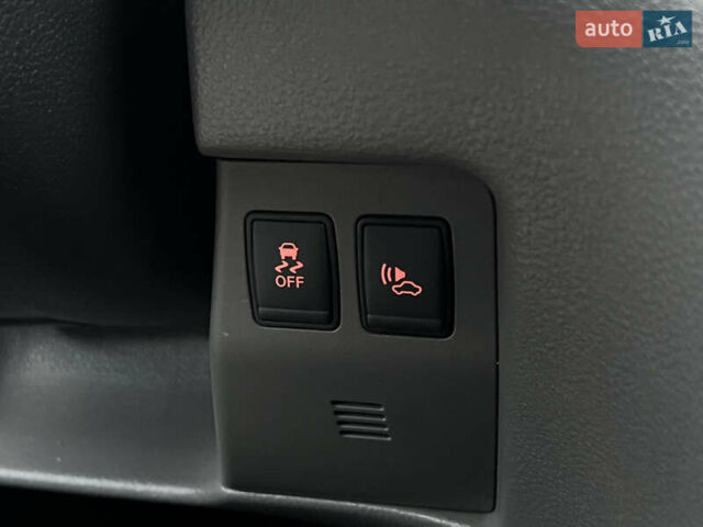 Сірий Ніссан e-NV200, об'ємом двигуна 0 л та пробігом 108 тис. км за 13999 $, фото 49 на Automoto.ua