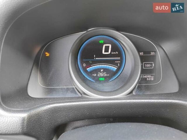 Серый Ниссан e-NV200, объемом двигателя 0 л и пробегом 124 тыс. км за 17200 $, фото 8 на Automoto.ua