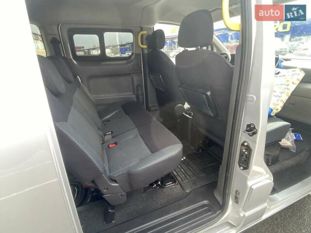 Серый Ниссан e-NV200, объемом двигателя 0 л и пробегом 99 тыс. км за 14400 $, фото 40 на Automoto.ua