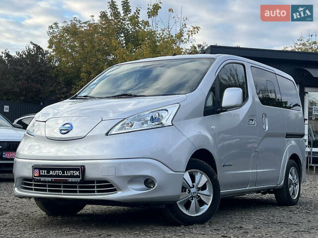 Сірий Ніссан e-NV200, об'ємом двигуна 0 л та пробігом 108 тис. км за 13999 $, фото 3 на Automoto.ua