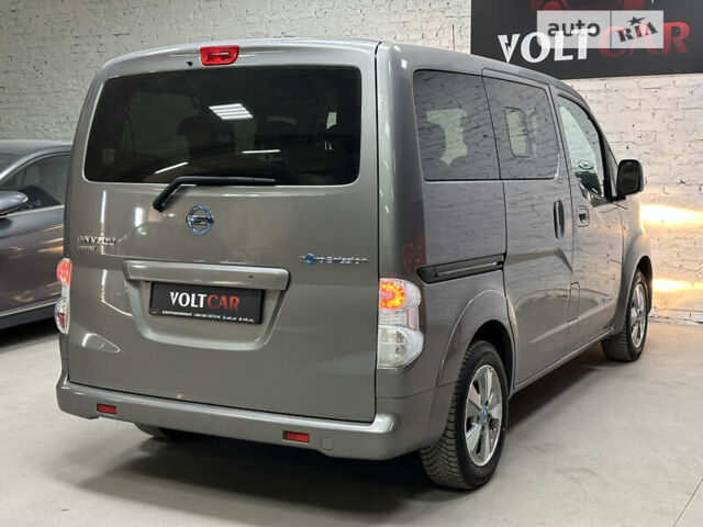 Сірий Ніссан e-NV200, об'ємом двигуна 0 л та пробігом 105 тис. км за 17500 $, фото 43 на Automoto.ua