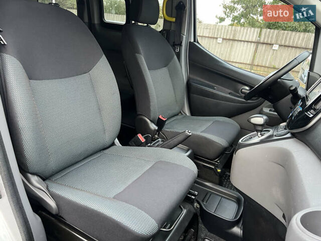 Сірий Ніссан e-NV200, об'ємом двигуна 0 л та пробігом 108 тис. км за 13999 $, фото 36 на Automoto.ua