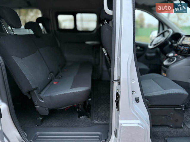 Серый Ниссан e-NV200, объемом двигателя 0 л и пробегом 128 тыс. км за 15777 $, фото 12 на Automoto.ua