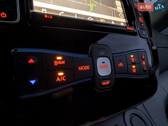 Сірий Ніссан e-NV200, об'ємом двигуна 0 л та пробігом 128 тис. км за 16777 $, фото 28 на Automoto.ua