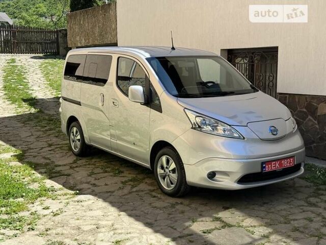 Сірий Ніссан e-NV200, об'ємом двигуна 0 л та пробігом 38 тис. км за 19999 $, фото 2 на Automoto.ua