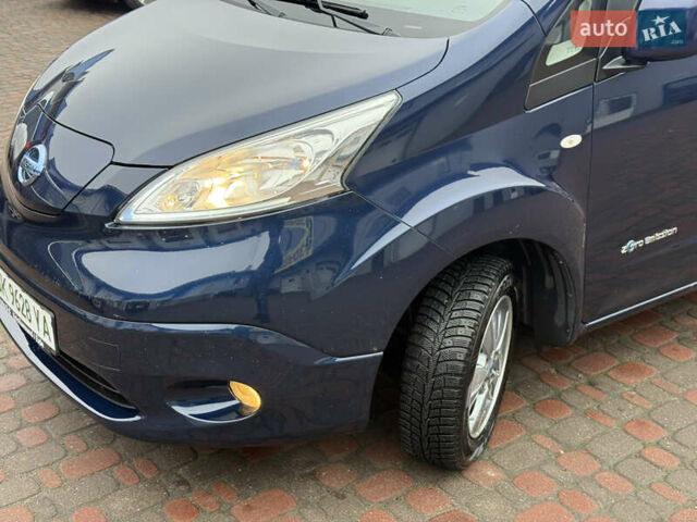 Синий Ниссан e-NV200, объемом двигателя 0 л и пробегом 115 тыс. км за 11000 $, фото 31 на Automoto.ua