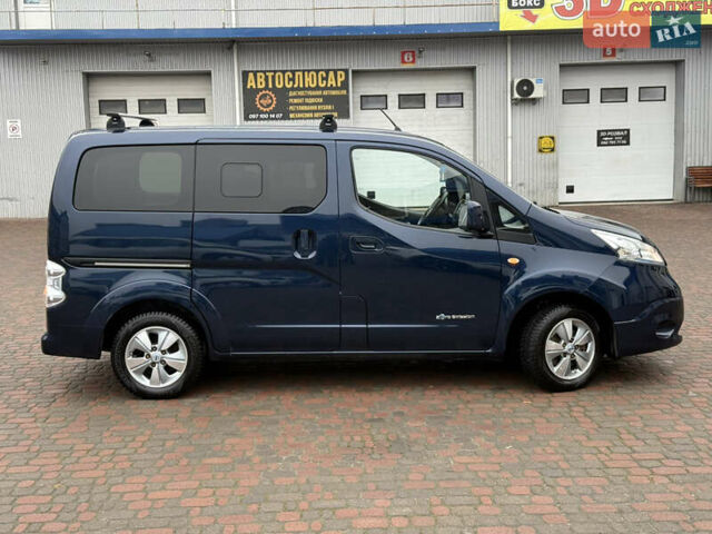 Синий Ниссан e-NV200, объемом двигателя 0 л и пробегом 115 тыс. км за 11000 $, фото 41 на Automoto.ua