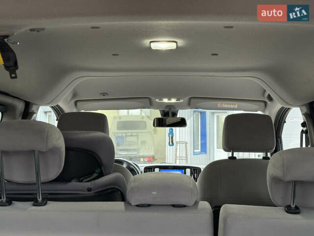 Синий Ниссан e-NV200, объемом двигателя 0 л и пробегом 115 тыс. км за 11000 $, фото 47 на Automoto.ua