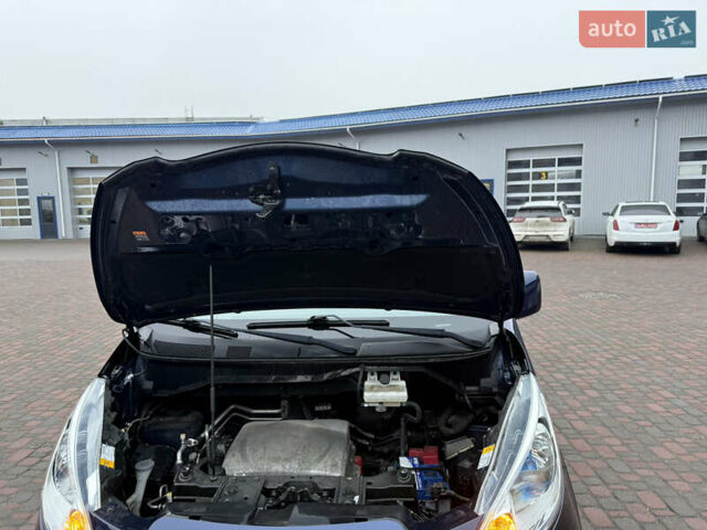 Синий Ниссан e-NV200, объемом двигателя 0 л и пробегом 115 тыс. км за 11000 $, фото 62 на Automoto.ua